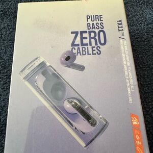 NWT Sealed in Plastic Never opened) Wireless Pure Bass Earbud Headphones